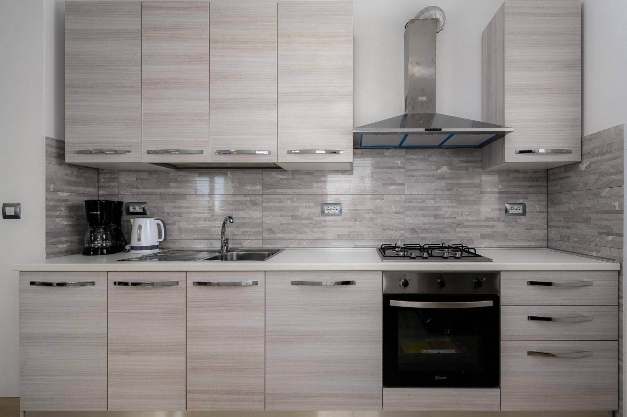 Stancija Amorozo 5 - Apartment N. 7 Porec Luaran gambar